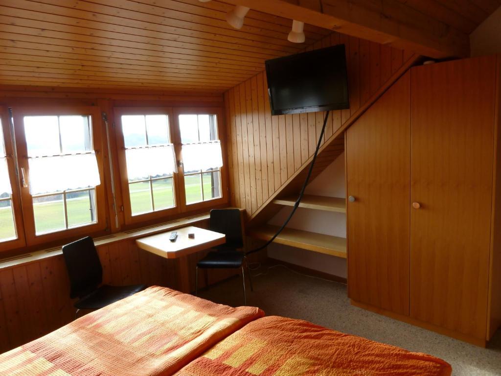 Alpenblick Ferenberg Bern Hotel Stettlen Cameră foto